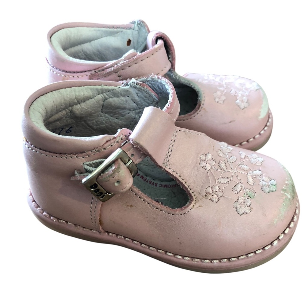 Dogi Mexico Size 12 (US 4) Pink Leather T-Strap Shoes with Embroidered Flowers